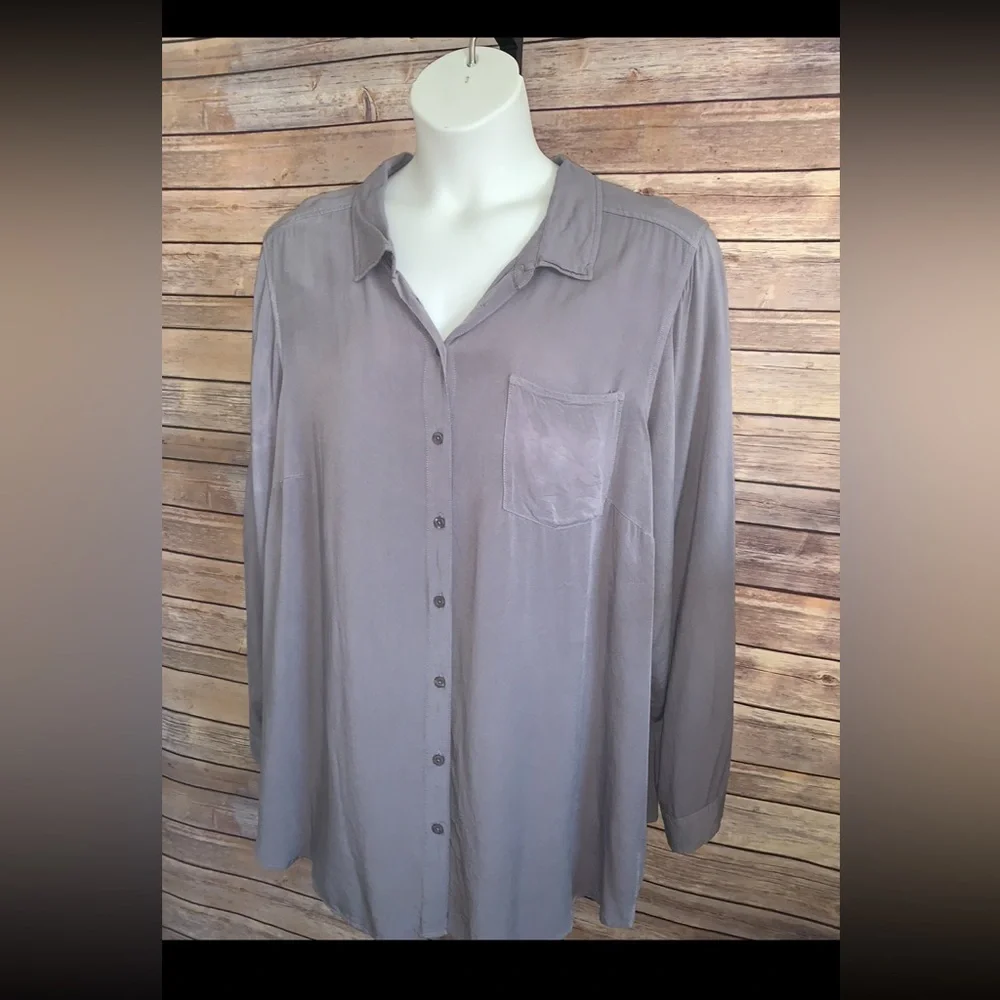 Torrid - Size 4 - Picture 5 of 11